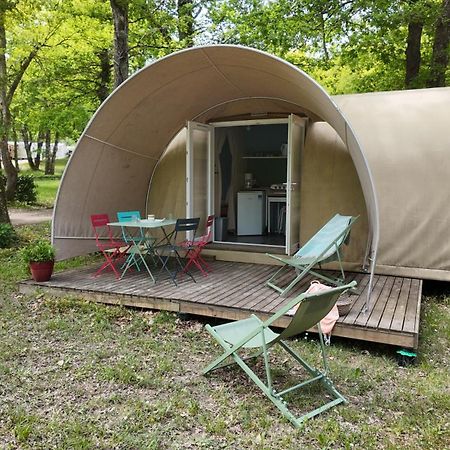 Camping Les Lacs D'Armagnac Bretagne-d'Armagnac Екстериор снимка