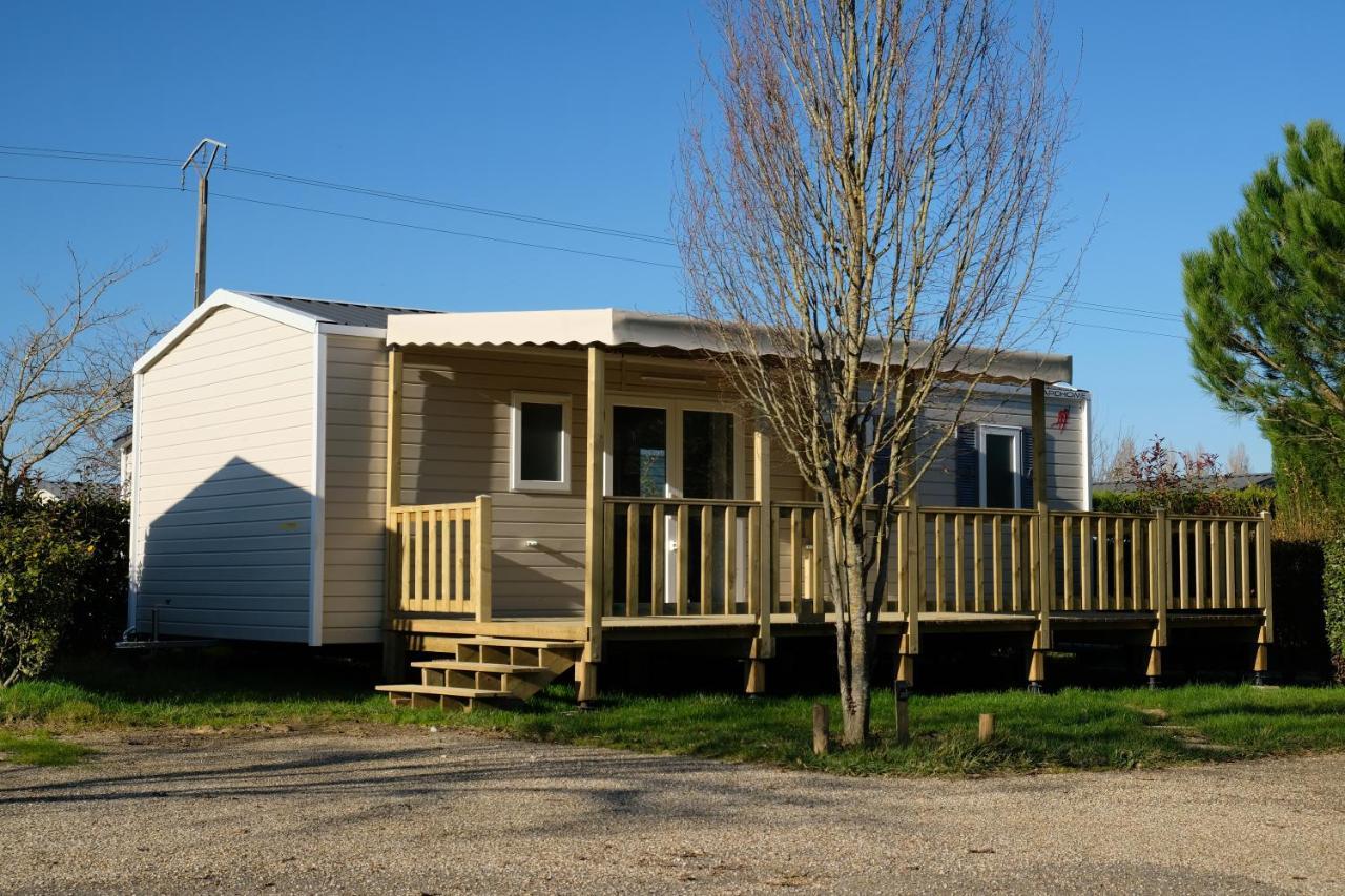 Camping Les Lacs D'Armagnac Bretagne-d'Armagnac Екстериор снимка