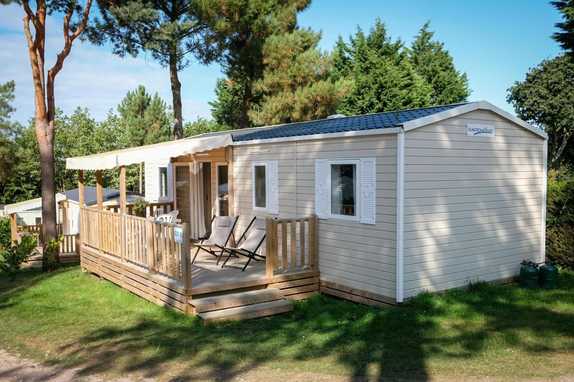 Camping Les Lacs D'Armagnac Bretagne-d'Armagnac Екстериор снимка